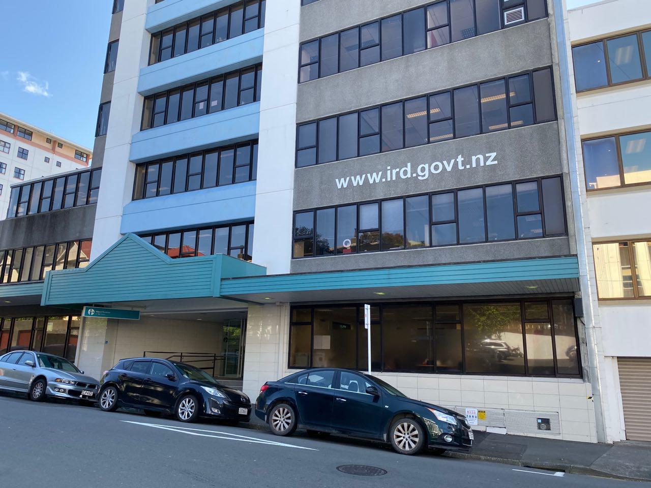 What taxes do you need to pay on your investments in New Zealand? – Money  King NZ